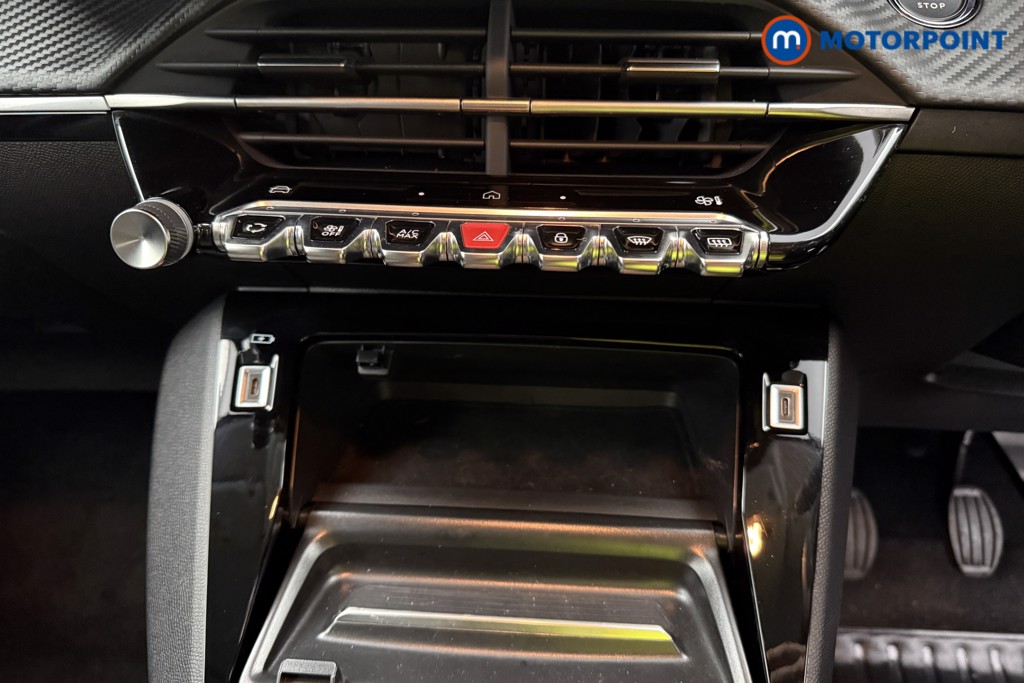 Peugeot 208 Allure Manual Petrol Hatchback - Stock Number (1624779) - 11th supplementary image