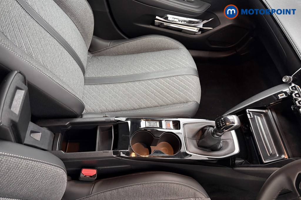 Peugeot 208 Allure Manual Petrol Hatchback - Stock Number (1624797) - 12th supplementary image