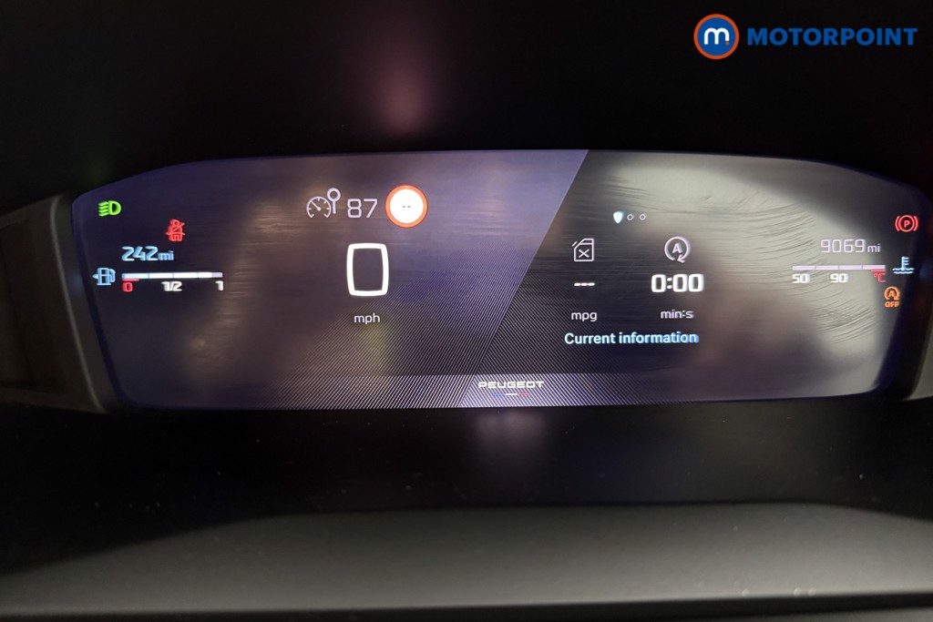 Peugeot 2008 Allure Manual Petrol SUV - Stock Number (1624945) - 5th supplementary image