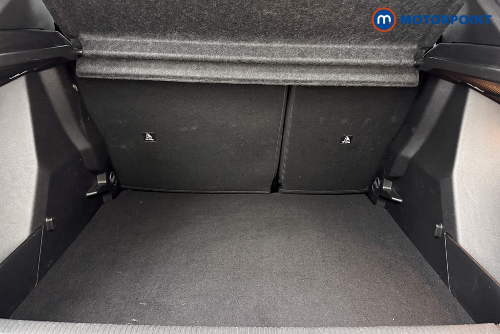 Peugeot 2008 Allure Manual Petrol SUV - Stock Number (1624945) - 19th supplementary image