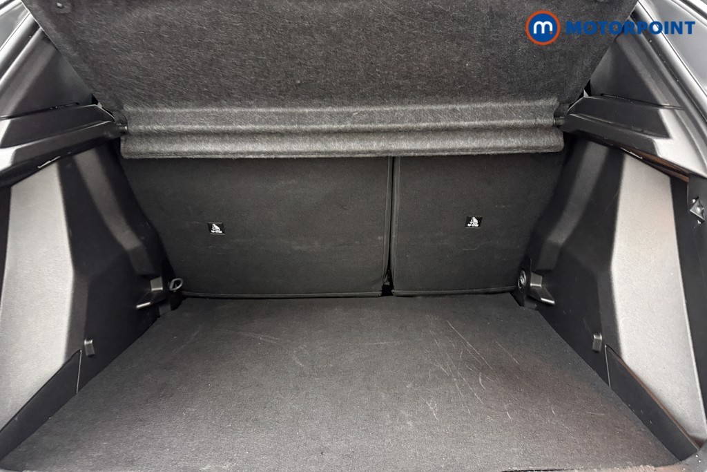 Peugeot 2008 Allure Manual Petrol SUV - Stock Number (1624960) - 20th supplementary image