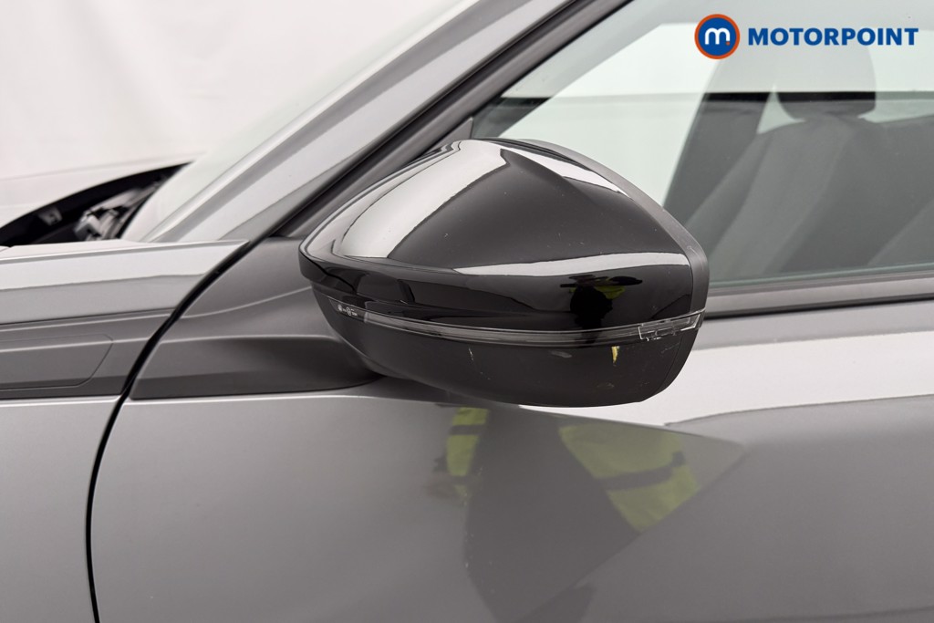 Peugeot 2008 Allure Manual Petrol SUV - Stock Number (1624960) - 23rd supplementary image