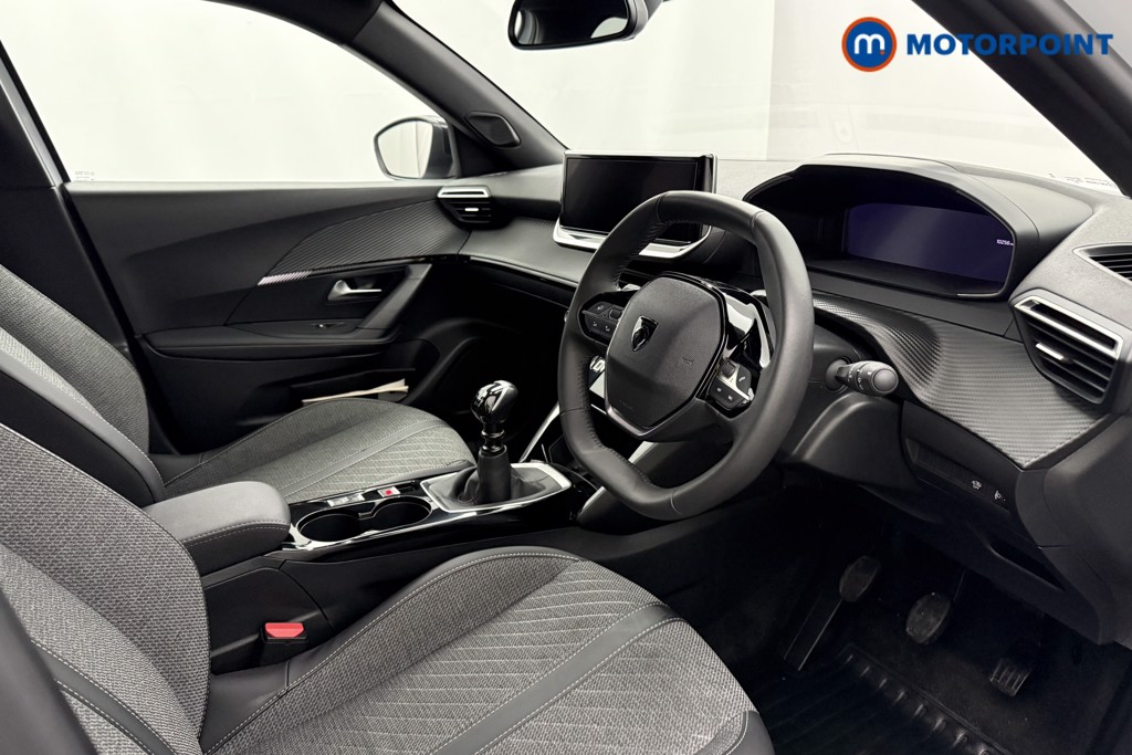 Peugeot 2008 Allure Manual Petrol SUV - Stock Number (1624998) - 1st supplementary image