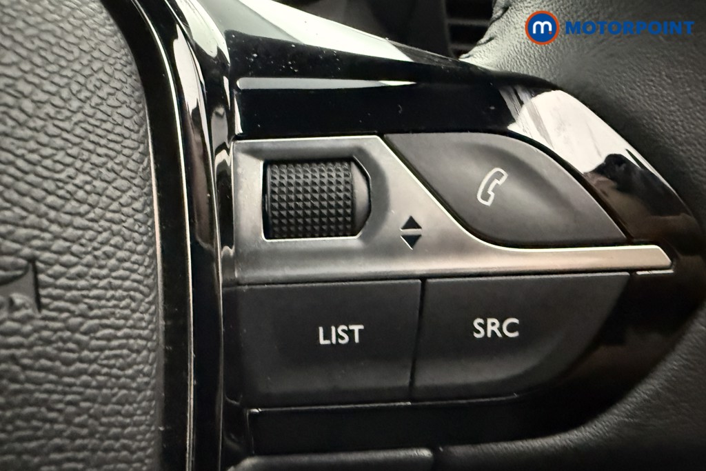 Peugeot 2008 Allure Manual Petrol SUV - Stock Number (1625013) - 4th supplementary image