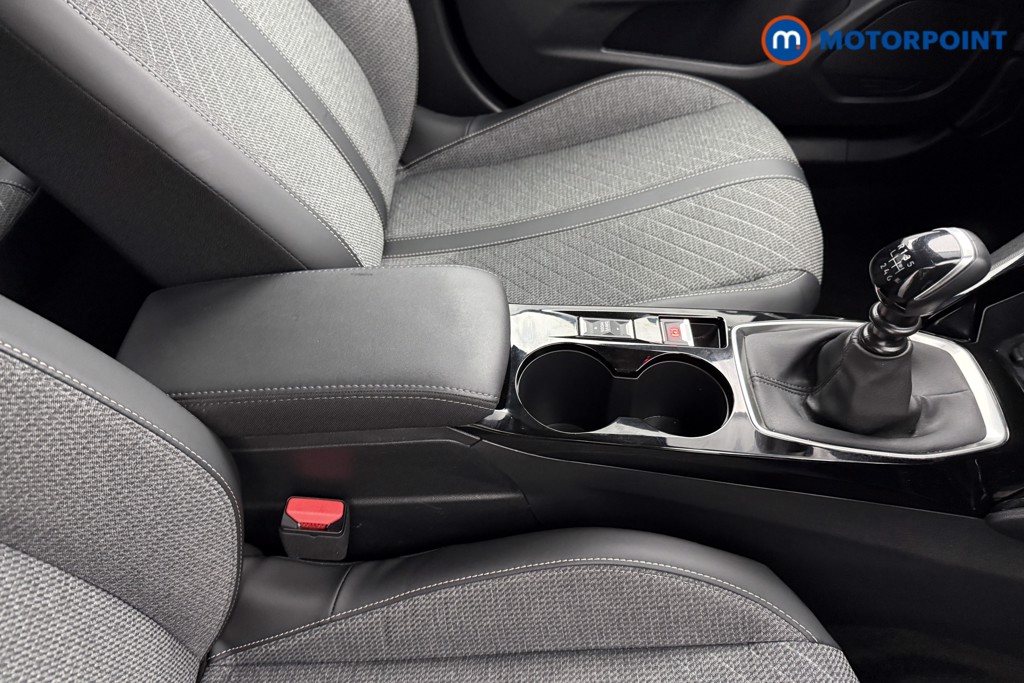 Peugeot 2008 Allure Manual Petrol SUV - Stock Number (1625013) - 13th supplementary image