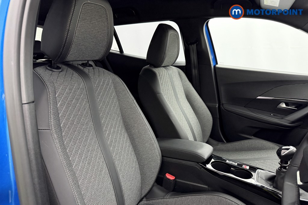Peugeot 2008 Allure Manual Petrol SUV - Stock Number (1625013) - 14th supplementary image