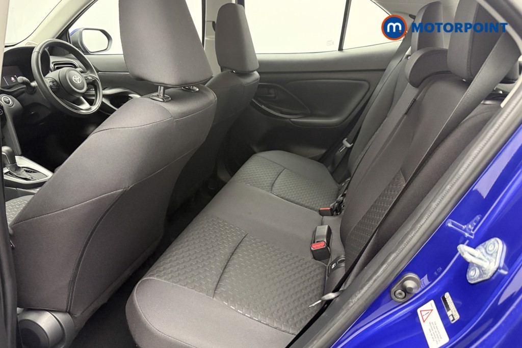 Toyota Yaris Cross Icon Automatic Petrol-Electric Hybrid Estate - Stock Number (1625391) - 4th supplementary image