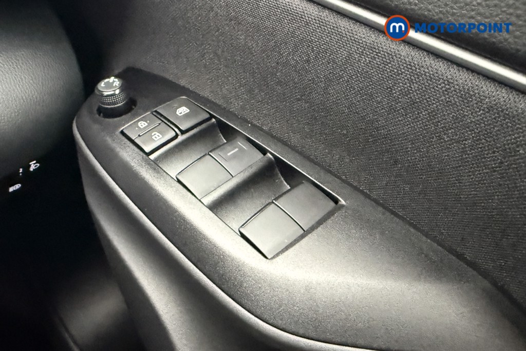 Toyota Yaris Cross Icon Automatic Petrol-Electric Hybrid Estate - Stock Number (1625391) - 17th supplementary image