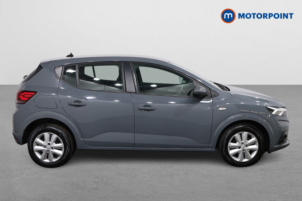Dacia Sandero Expression Manual Petrol Hatchback - Stock Number (1625422) - Drivers side