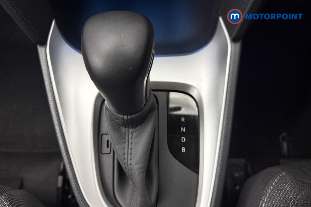 Toyota Yaris Cross Design Automatic Petrol-Electric Hybrid Estate - Stock Number (1625811) - 6th supplementary image