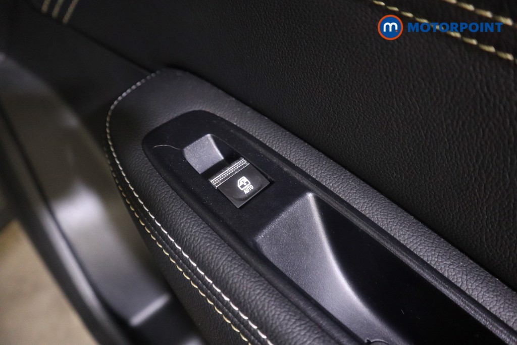 Renault Arkana Engineered Automatic Petrol-Electric Hybrid SUV - Stock Number (1625864) - 23rd supplementary image