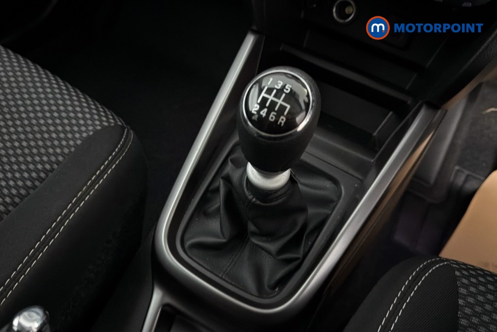 Suzuki Vitara Sz-T Manual Petrol SUV - Stock Number (1625871) - 15th supplementary image