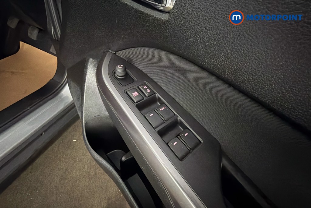 Suzuki Vitara Sz-T Manual Petrol SUV - Stock Number (1625871) - 20th supplementary image