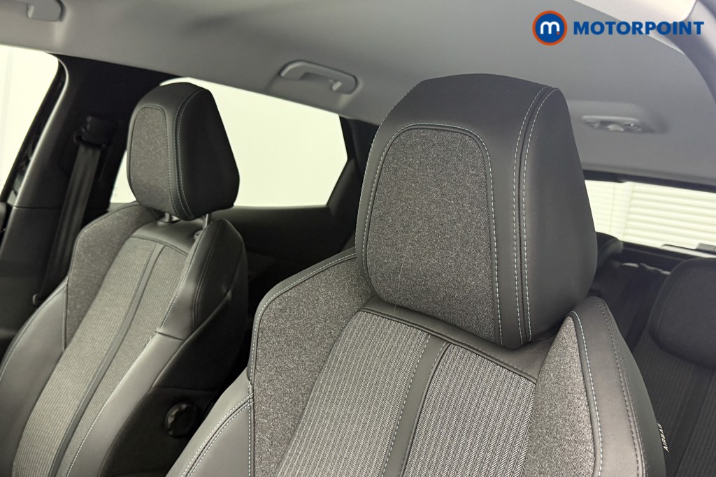 Peugeot 3008 Allure Premium Manual Petrol SUV - Stock Number (1625950) - 18th supplementary image