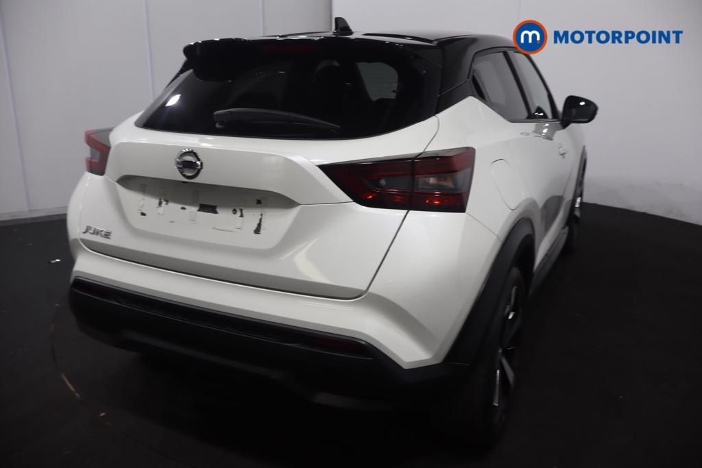 Nissan Juke Tekna Automatic Petrol SUV - Stock Number (1625992) - 2nd supplementary image