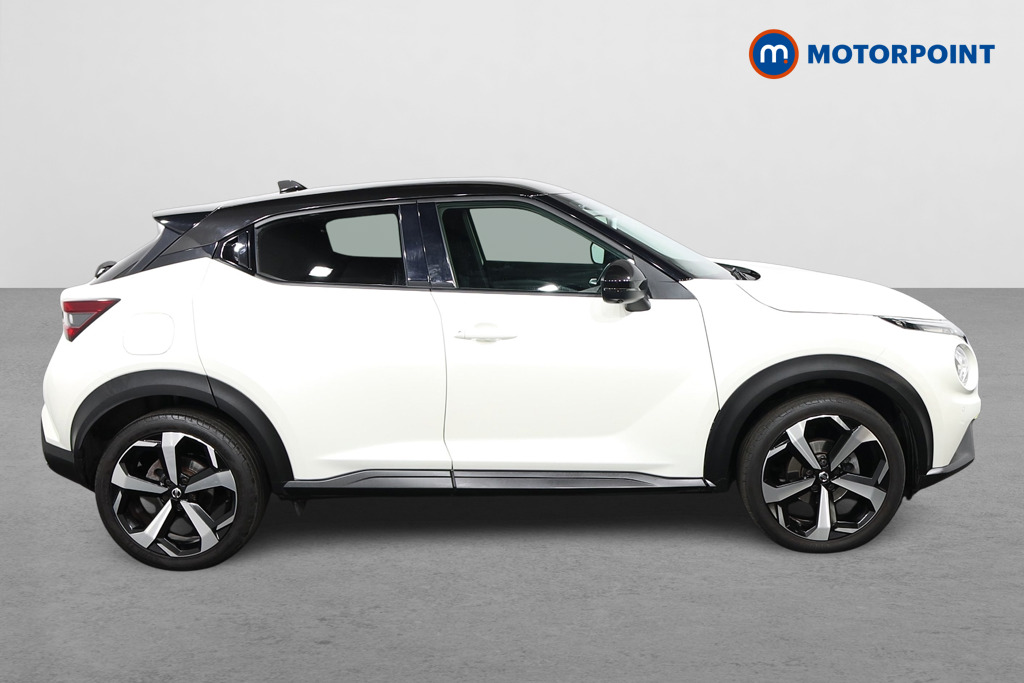 Nissan Juke Tekna Automatic Petrol SUV - Stock Number (1625992) - Drivers side