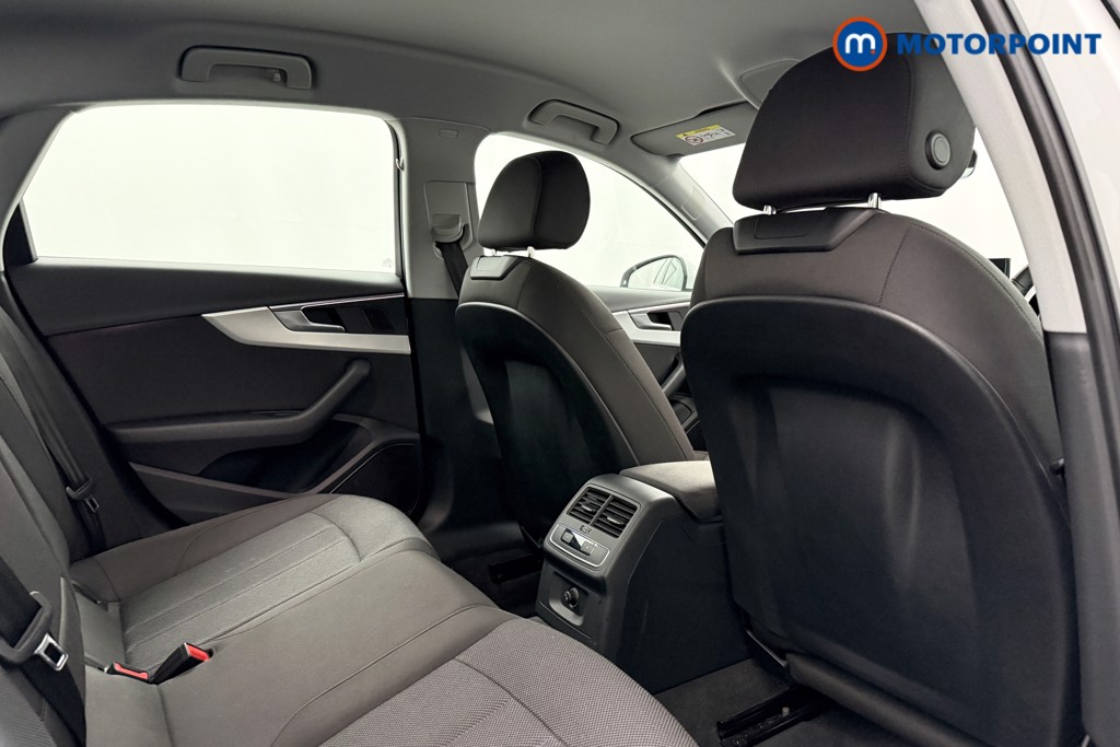 Audi A4 Technik Automatic Petrol Saloon - Stock Number (1626059) - 14th supplementary image