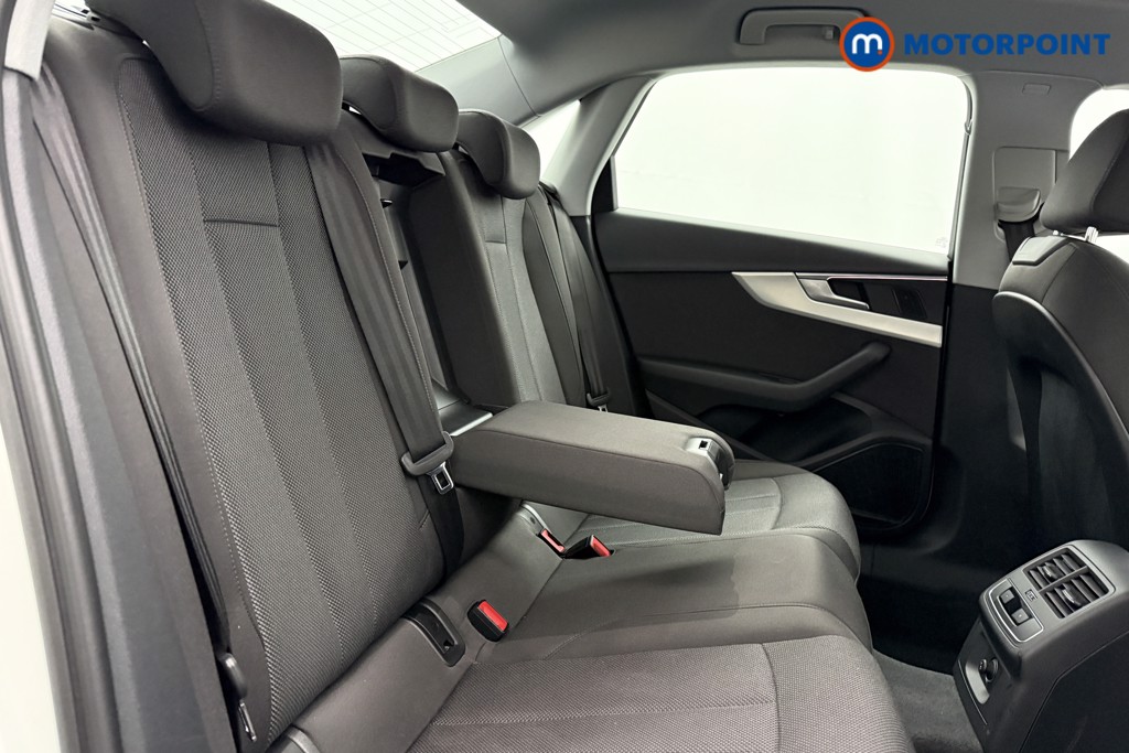 Audi A4 Technik Automatic Petrol Saloon - Stock Number (1626059) - 16th supplementary image