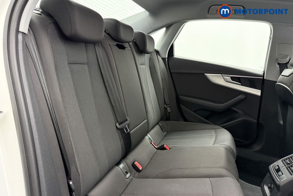 Audi A4 Technik Automatic Petrol Saloon - Stock Number (1626059) - 17th supplementary image