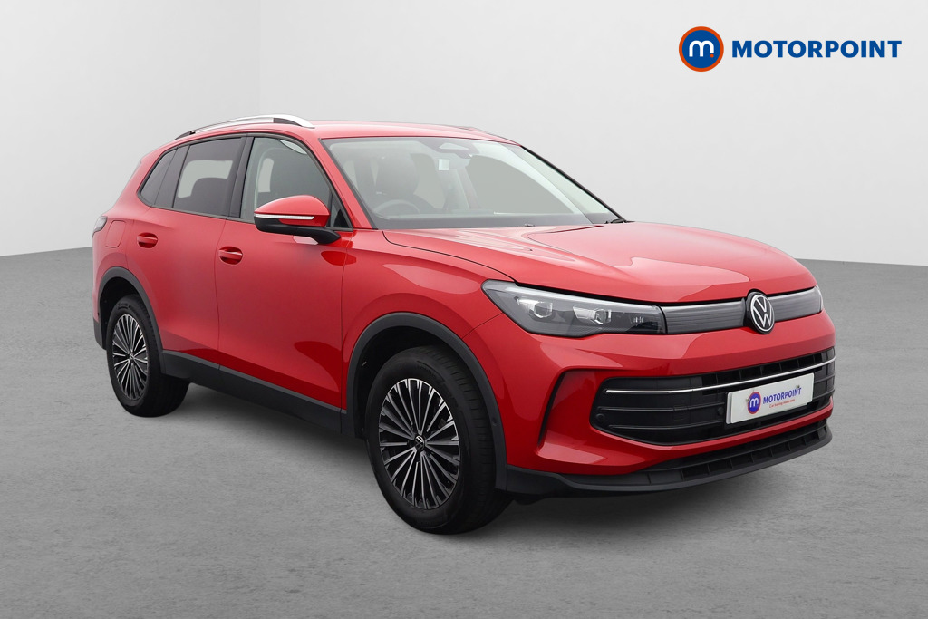 Volkswagen Tiguan Match Automatic Petrol Plug-In Hybrid SUV - Stock Number (1626079) - Drivers side front corner
