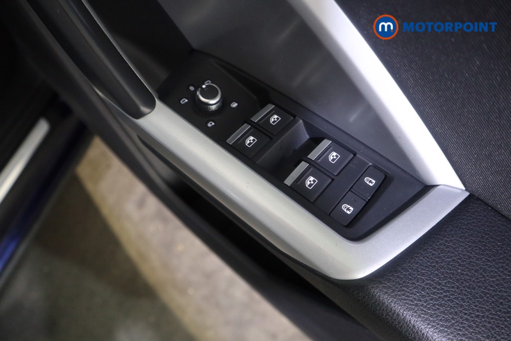 Audi Q3 Sport Automatic Petrol SUV - Stock Number (1626214) - 14th supplementary image