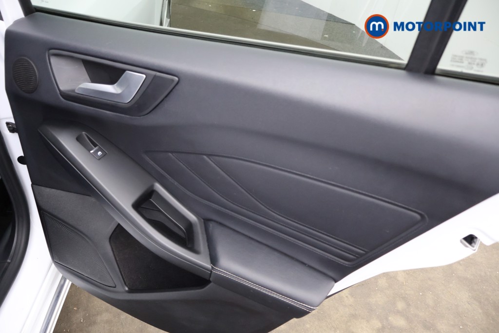 Ford Focus Vignale 1.0 Ecoboost 125 5Dr Auto Automatic Petrol Hatchback - Stock Number (1626367) - 16th supplementary image