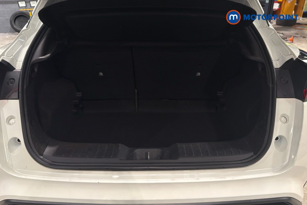 Nissan Juke N-Connecta Automatic Petrol SUV - Stock Number (1626491) - 33rd supplementary image