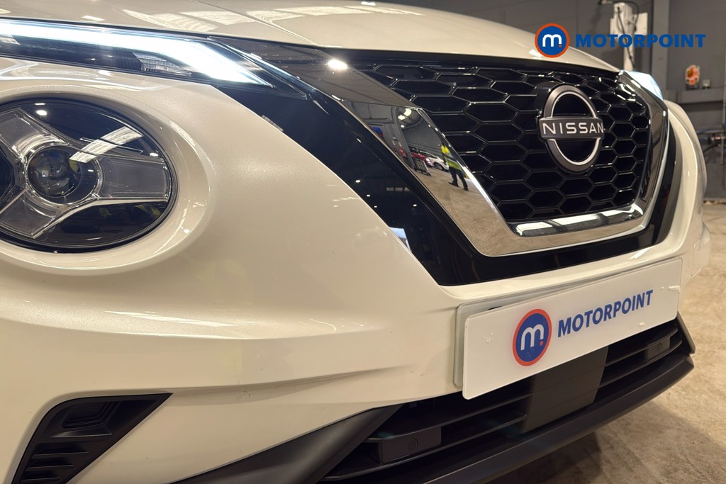 Nissan Juke N-Connecta Automatic Petrol SUV - Stock Number (1626491) - 45th supplementary image