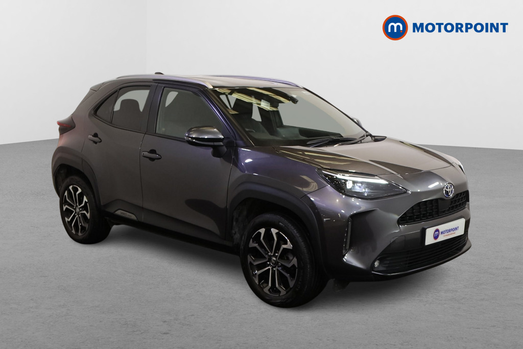 Toyota Yaris Cross Design Automatic Petrol-Electric Hybrid Estate - Stock Number (1626620) - Drivers side front corner