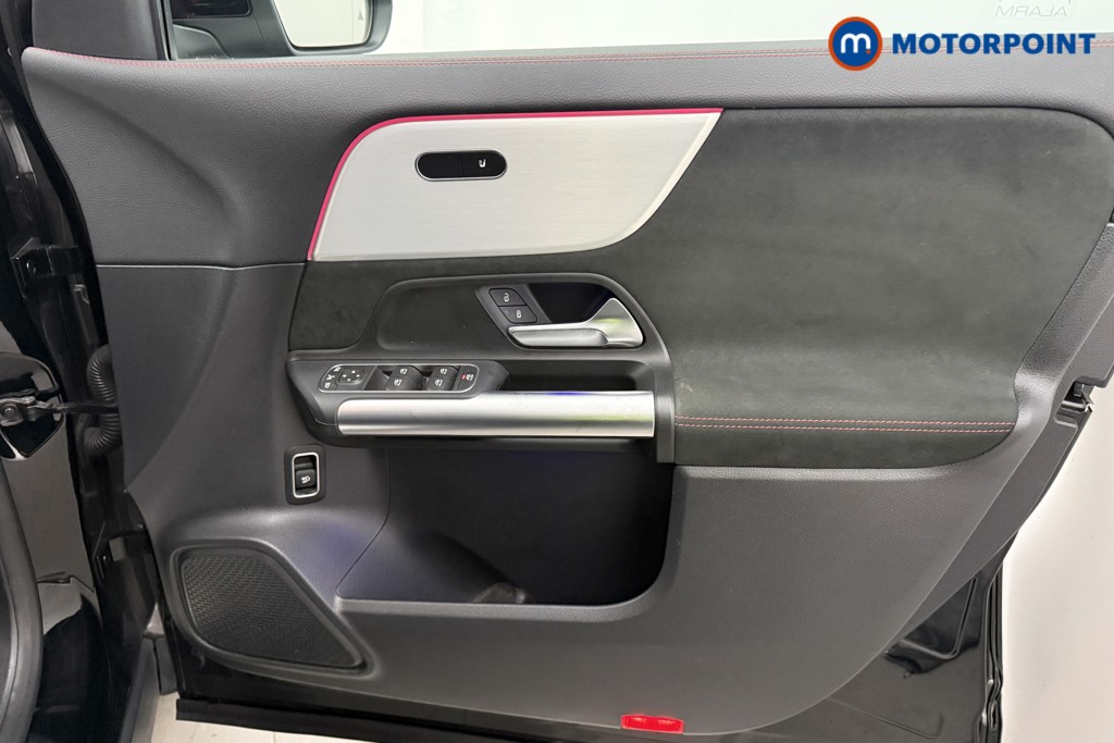 Mercedes-Benz EQA Amg Line Automatic Electric SUV - Stock Number (1626778) - 12th supplementary image