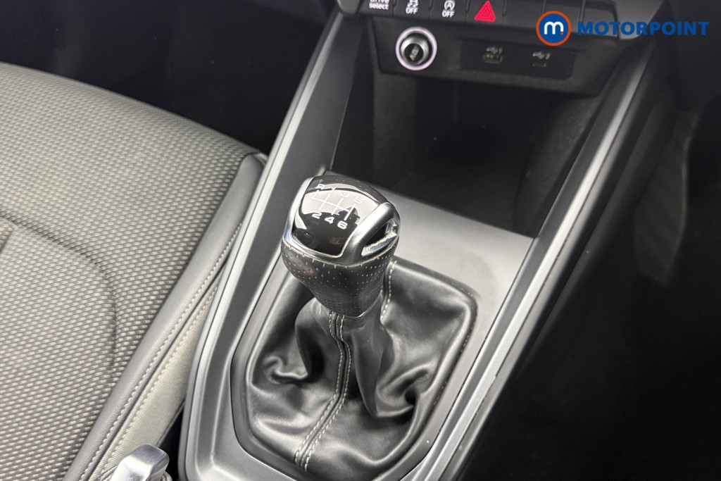 Audi A1 S Line Manual Petrol Hatchback - Stock Number (1627092) - 5th supplementary image
