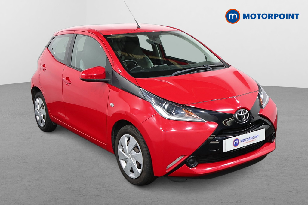 Toyota Aygo X-Play Automatic Petrol Hatchback - Stock Number (1627124) - Drivers side front corner