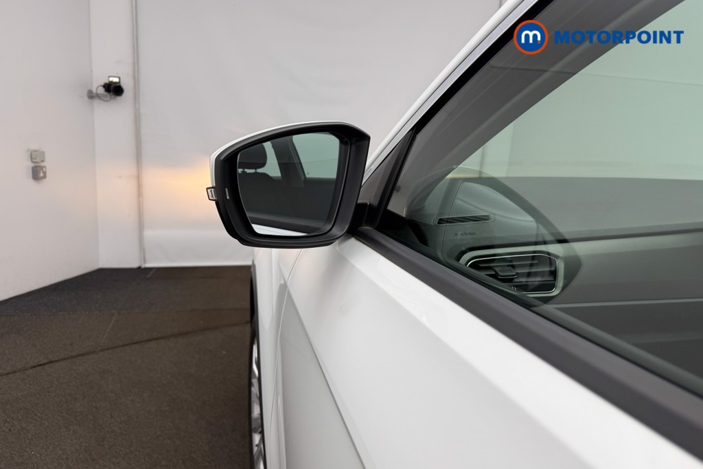 Volkswagen T-Roc SE Manual Petrol SUV - Stock Number (1627268) - 29th supplementary image