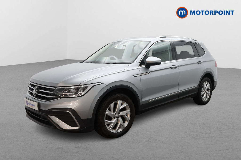 Volkswagen Tiguan Allspace Life Manual Petrol SUV - Stock Number (1627316) - Passenger side front corner