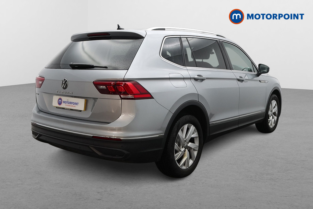 Volkswagen Tiguan Allspace Life Manual Petrol SUV - Stock Number (1627316) - Drivers side rear corner