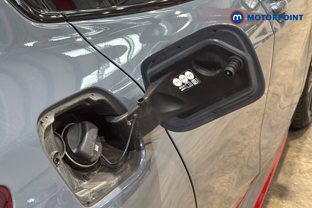 BMW 1 Series 128Ti Automatic Petrol Hatchback - Stock Number (1627601) - 41st supplementary image