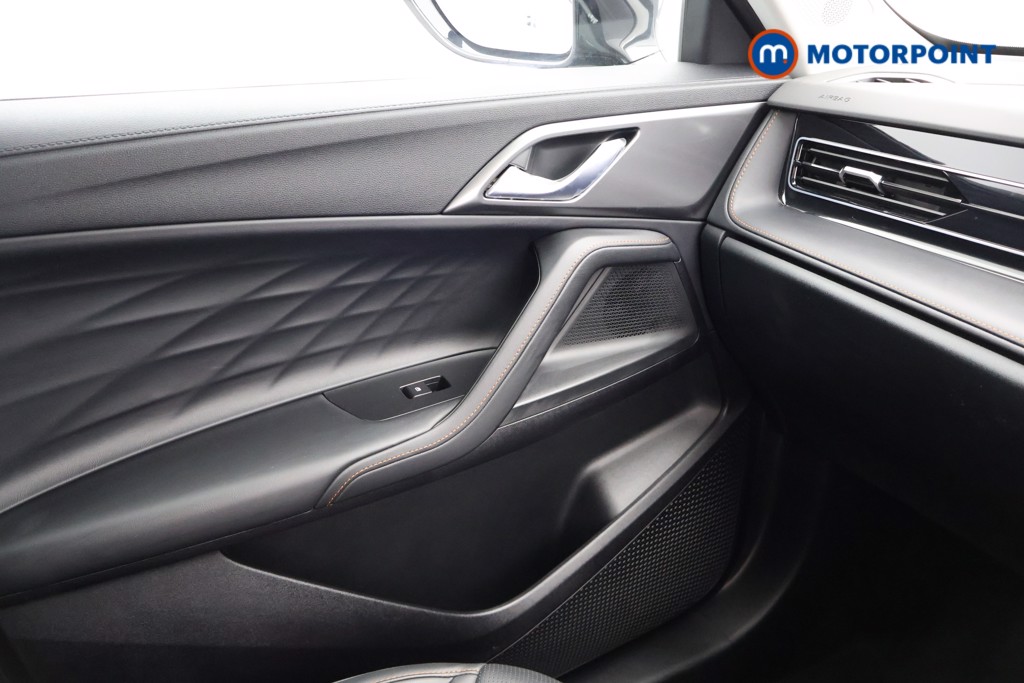 Mg Motor Uk HS Trophy Automatic Petrol Plug-In Hybrid SUV - Stock Number (1627839) - 10th supplementary image