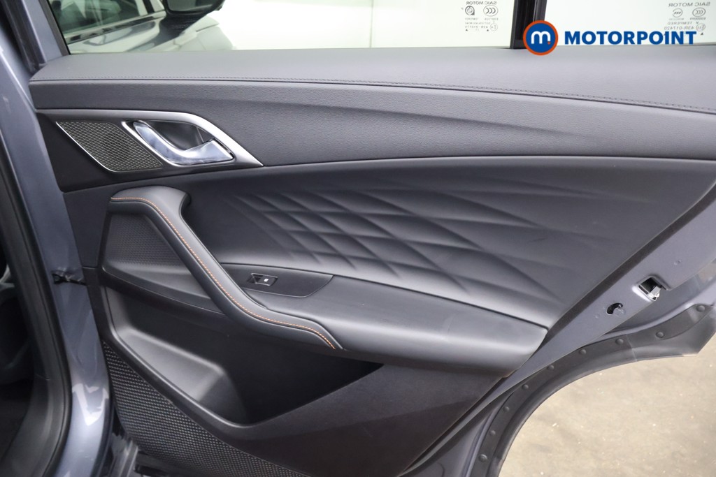 Mg Motor Uk HS Trophy Automatic Petrol Plug-In Hybrid SUV - Stock Number (1627839) - 16th supplementary image