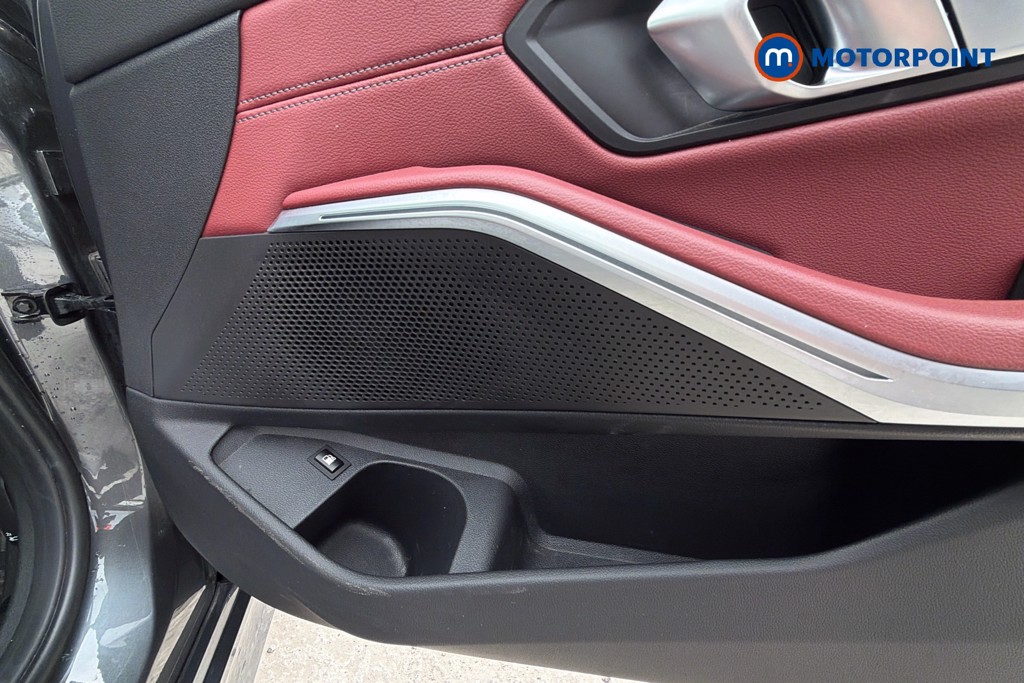 BMW 3 Series Sport Pro Automatic Petrol Plug-In Hybrid Saloon - Stock Number (1628060) - 21st supplementary image