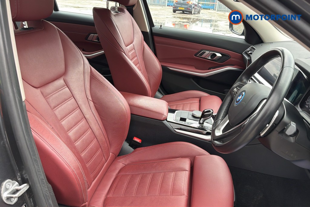 BMW 3 Series Sport Pro Automatic Petrol Plug-In Hybrid Saloon - Stock Number (1628060) - 22nd supplementary image