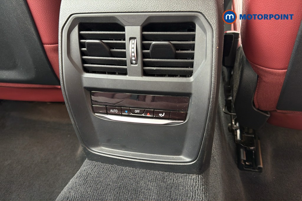 BMW 3 Series Sport Pro Automatic Petrol Plug-In Hybrid Saloon - Stock Number (1628060) - 30th supplementary image