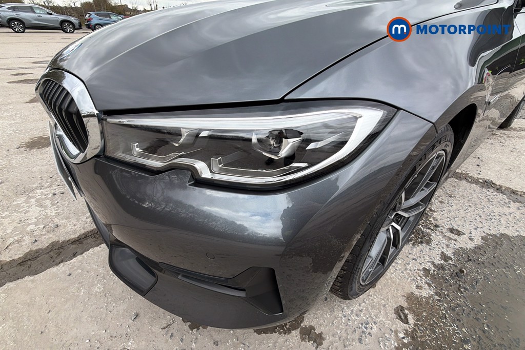 BMW 3 Series Sport Pro Automatic Petrol Plug-In Hybrid Saloon - Stock Number (1628060) - 44th supplementary image