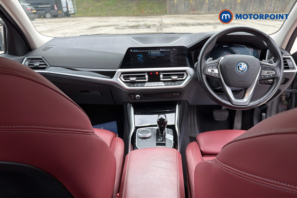 BMW 3 Series Sport Pro Automatic Petrol Plug-In Hybrid Saloon - Stock Number (1628060) - 1st supplementary image