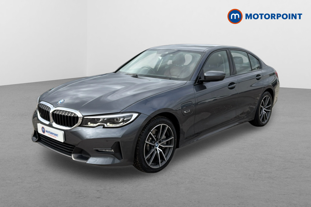 BMW 3 Series Sport Pro Automatic Petrol Plug-In Hybrid Saloon - Stock Number (1628060) - Passenger side front corner