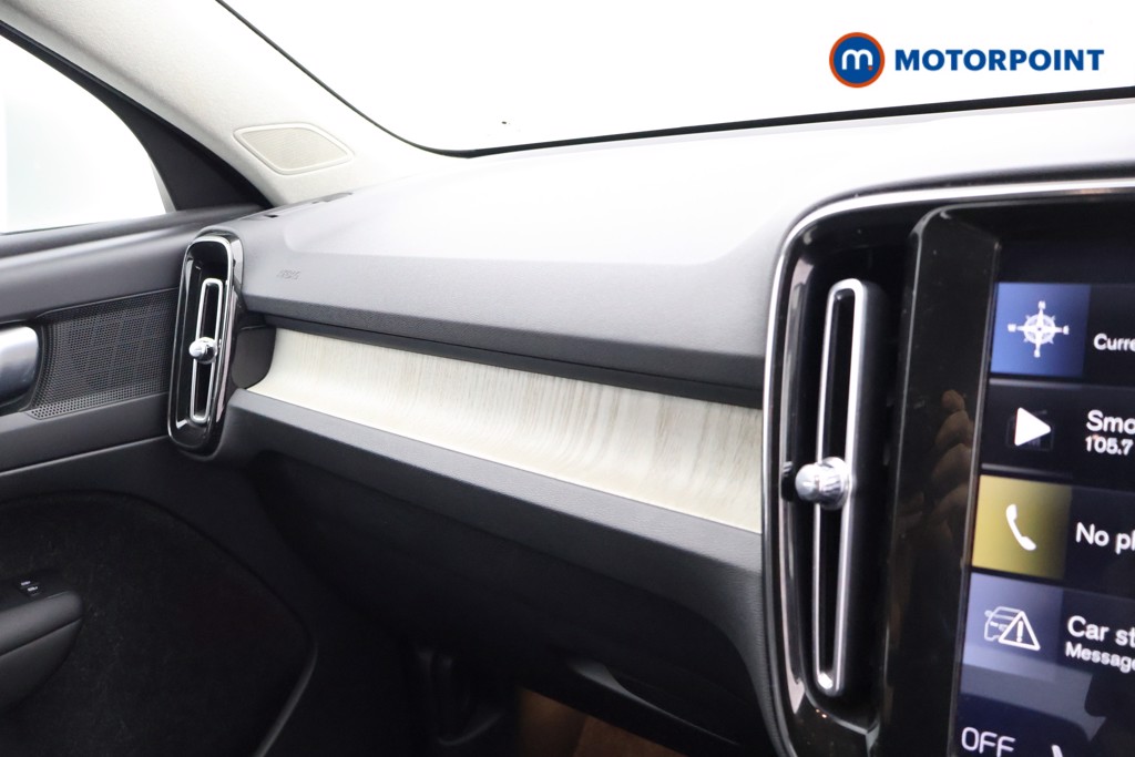 Volvo Xc40 Inscription Manual Petrol SUV - Stock Number (1628064) - 9th supplementary image