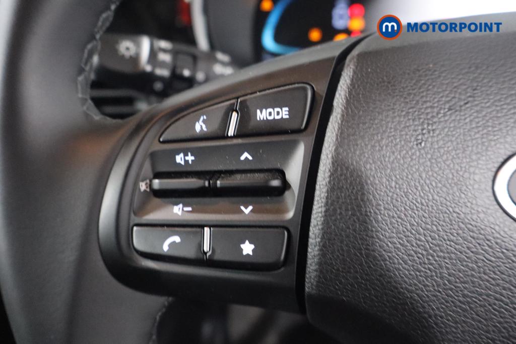 Hyundai I10 Advance Automatic Petrol Hatchback - Stock Number (1628146) - 13th supplementary image
