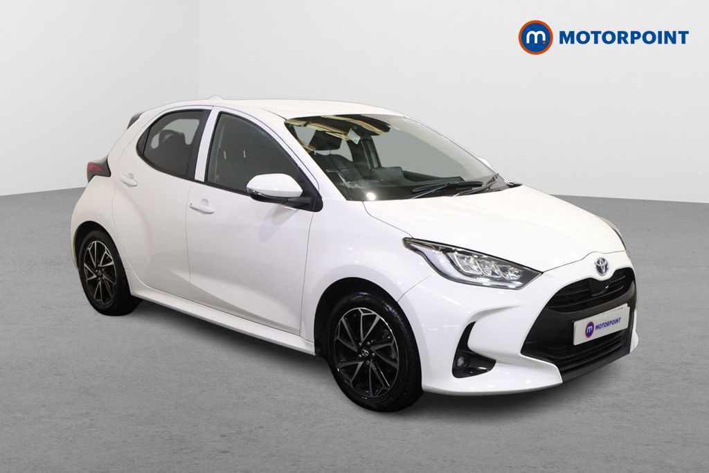 Toyota Yaris Design Automatic Petrol-Electric Hybrid Hatchback - Stock Number (1628233) - Drivers side front corner