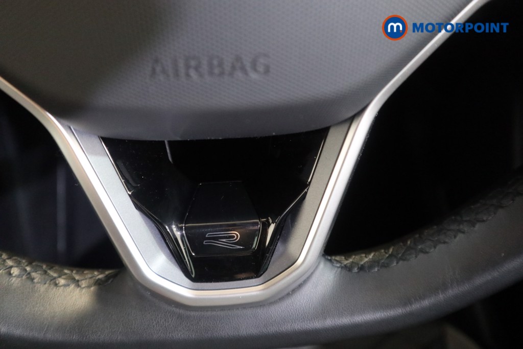 Volkswagen Tiguan R-Line Automatic Diesel SUV - Stock Number (1628542) - 5th supplementary image