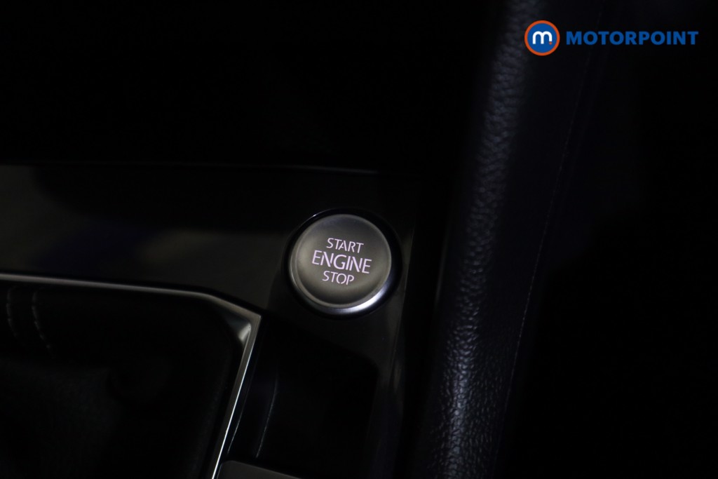 Volkswagen Tiguan R-Line Automatic Diesel SUV - Stock Number (1628542) - 10th supplementary image