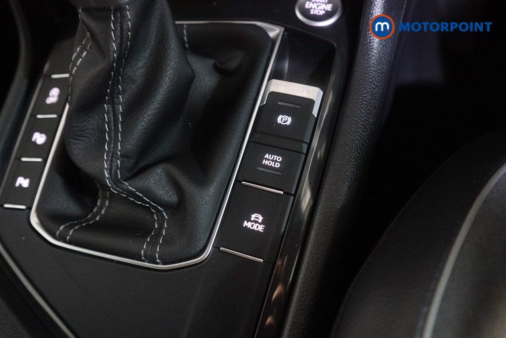 Volkswagen Tiguan R-Line Automatic Diesel SUV - Stock Number (1628542) - 11th supplementary image